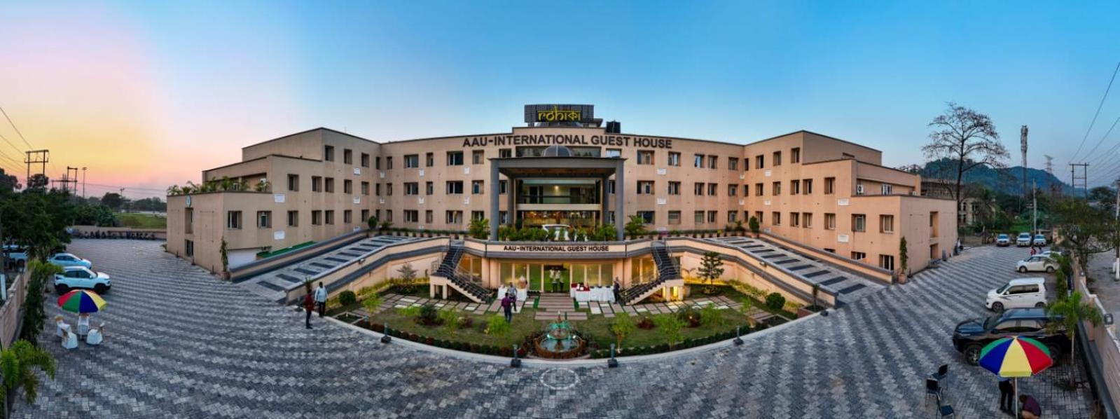 Rohika Aau-Igh Hotell Guwahati Exteriör bild